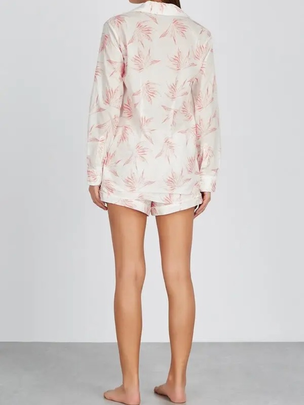 DESMOND & DEMPSEY Deia Printed Cotton Pyjama Set Pink & White - Picture 2 of 6